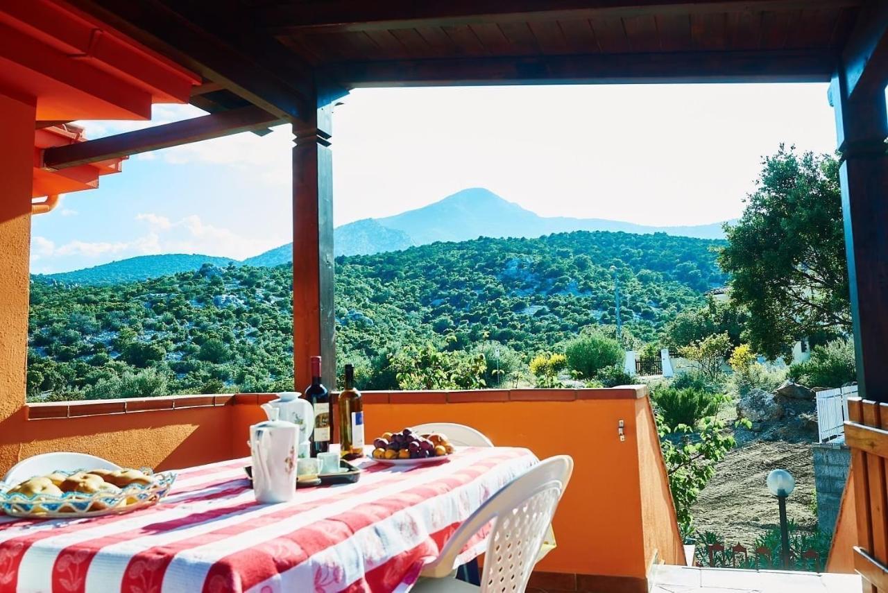 Ferienwohnung Cala Gonone, Casa I Pini Exterior foto